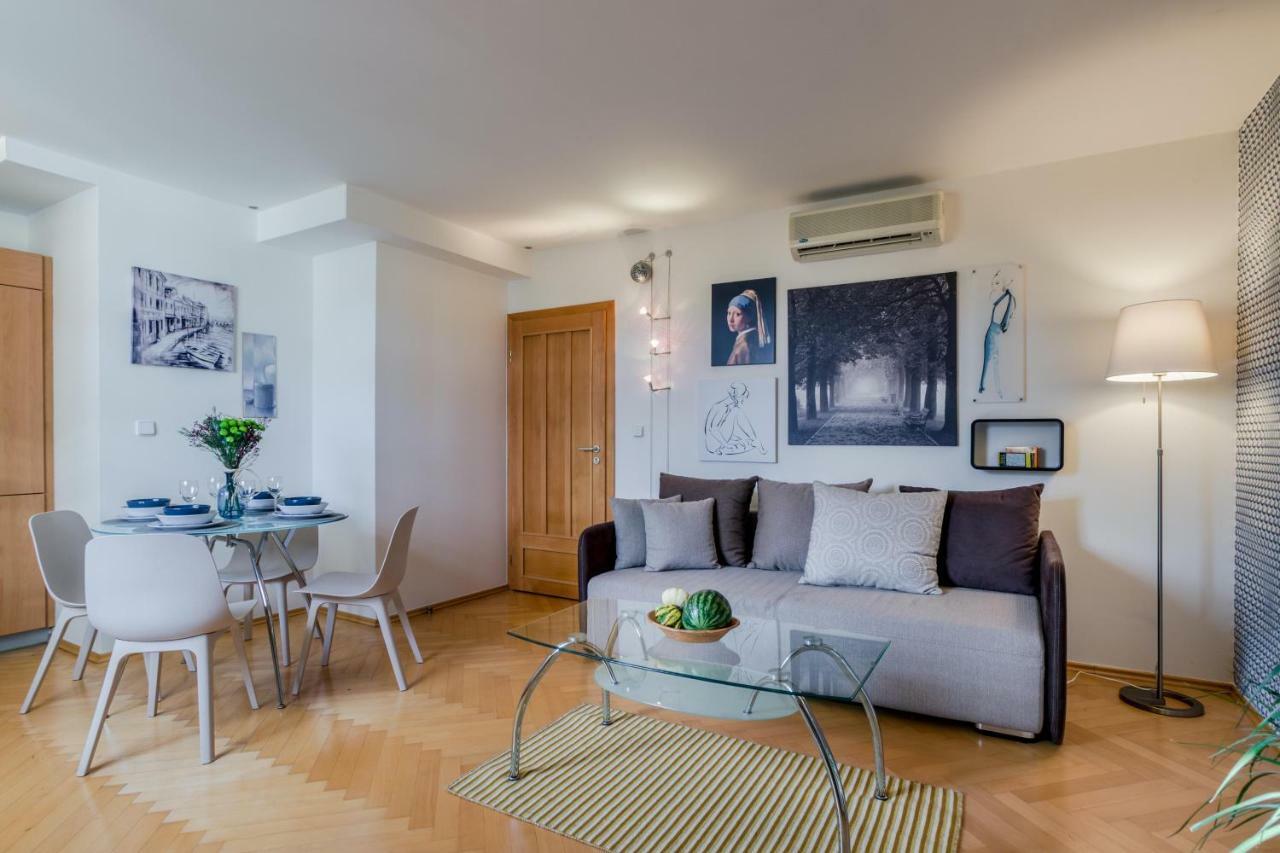 Prague 1 Sunny Apt With Terrace By Michal&Friends Apartment ภายนอก รูปภาพ