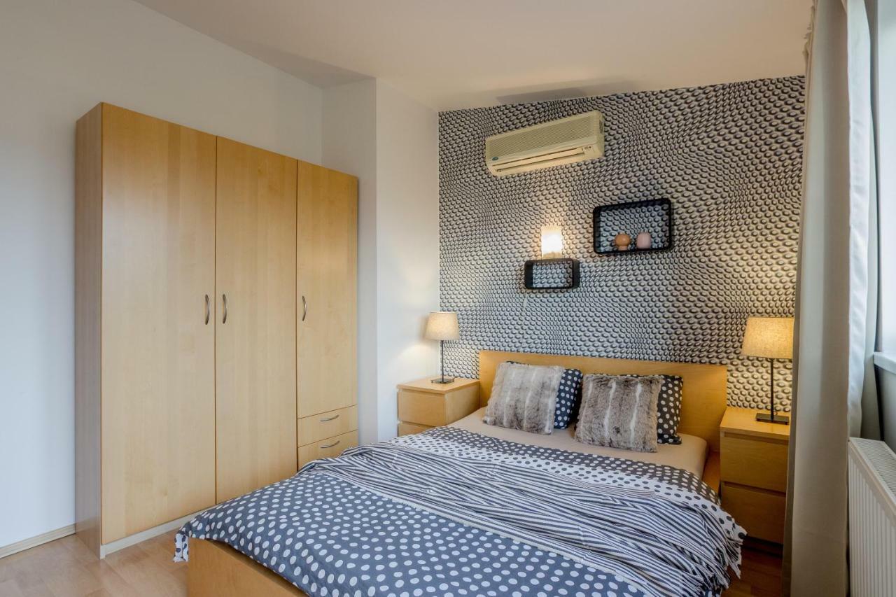 Prague 1 Sunny Apt With Terrace By Michal&Friends ภายนอก รูปภาพ