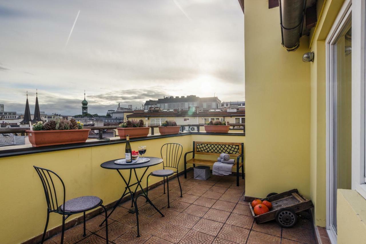 Prague 1 Sunny Apt With Terrace By Michal&Friends Apartment ภายนอก รูปภาพ